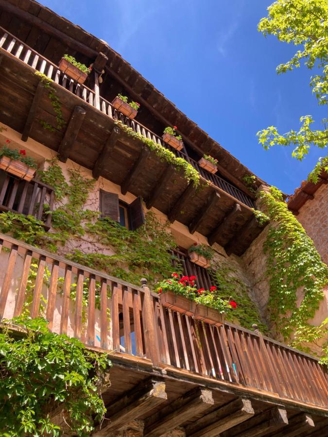 La Casa Del Bosque Villa Cabra de Mora Bagian luar foto